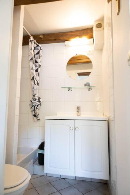 Ferienwohnung Petit Nid Cosy - Proche Des Ecoles Et Entreprises Orsay Exterior foto